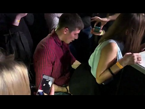 ❤️ Pravi seks u ruskom noćnom klubu. 18-godišnja Ruskinja u anusu i vagini pojebana u noćnom klubu ️❌ Porno video kod nas hr.nastypornpics-com.ru ﹏